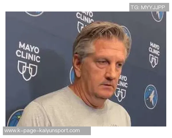 里德谈迪林厄姆控卫角色进步现在突分更加从容自信