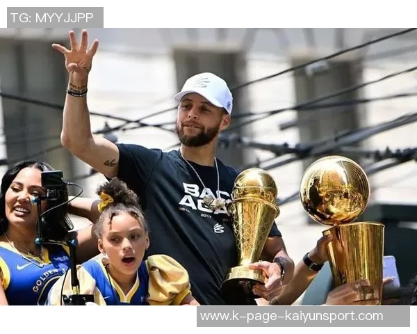 艾弗森盛赞库里为篮球杀手坚持观看每场勇士比赛的决心 艾弗森盛赞库里为篮球杀手坚持观看每场勇士比赛的决心