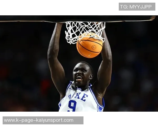 马卢阿奇生涯首秀表现亮眼4分钟内罚球1分并送出1次盖帽